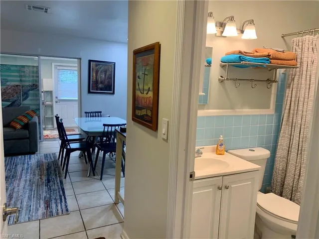 $2,800 | 5795 Genesee Parkway, Unit 3, Bokeelia, FL 33922