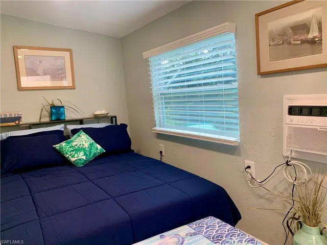 $2,800 | 5795 Genesee Parkway, Unit 3, Bokeelia, FL 33922