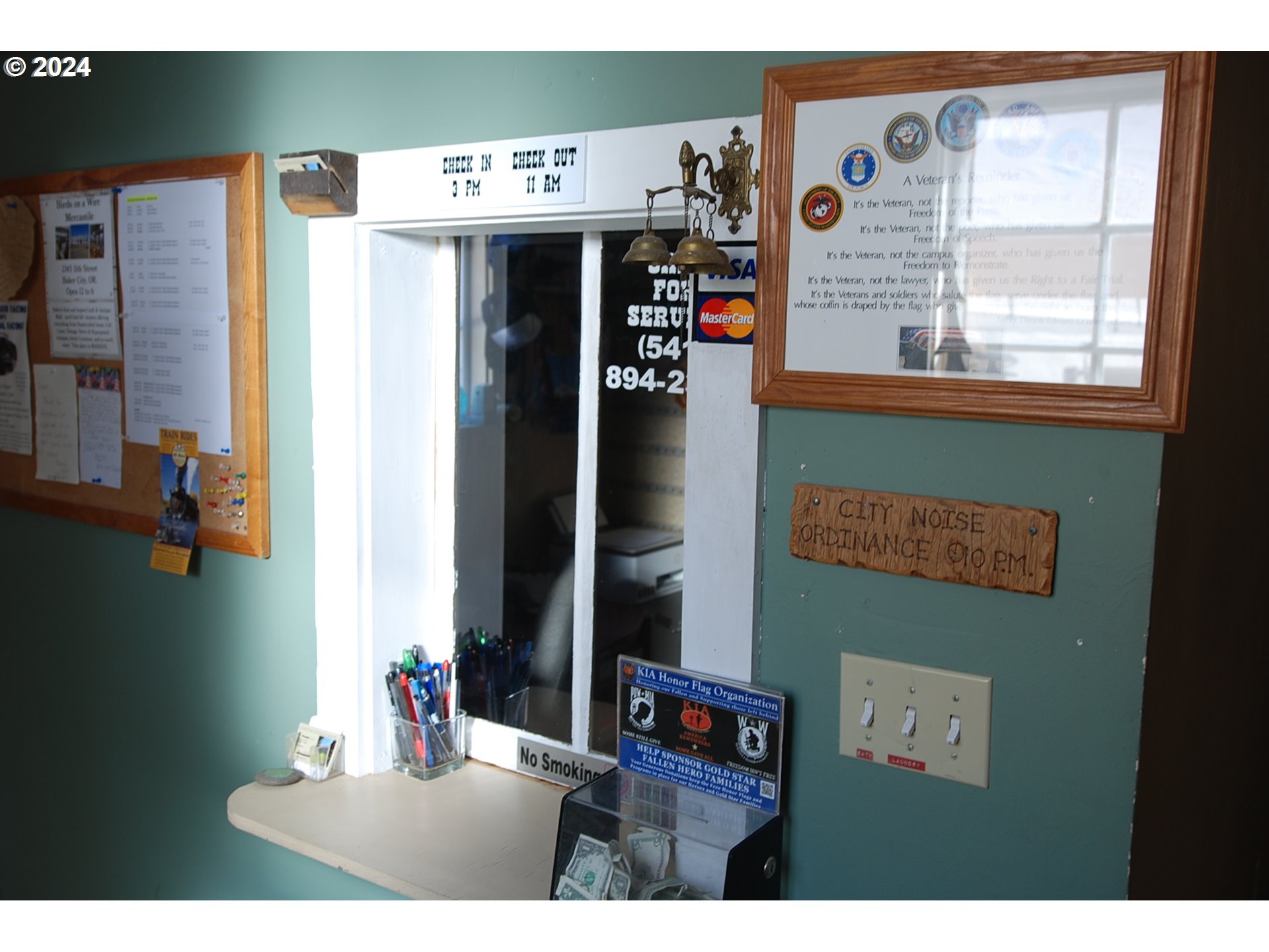 129 Austin Street Sumpter, OR 97877 - Photo 22 of 34 a view of living room with furniture and a window