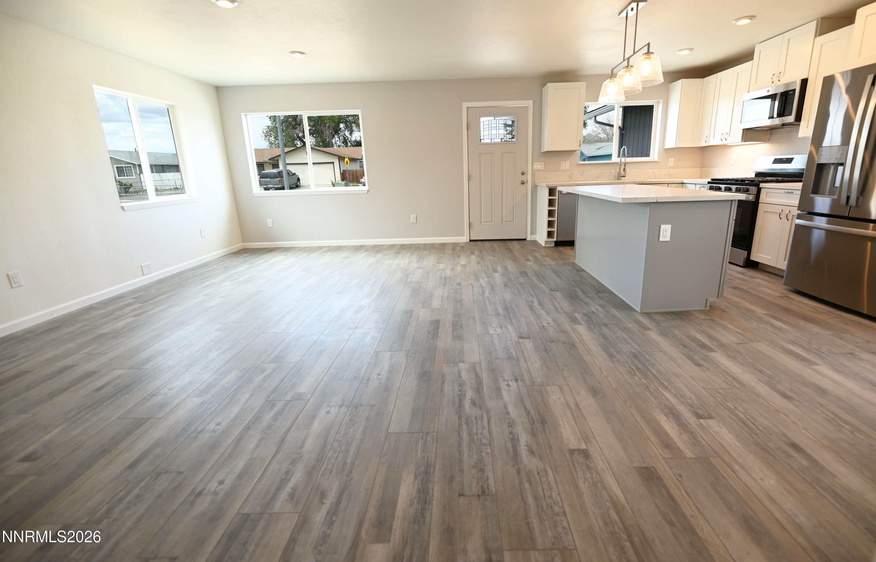 349 Shadow Lane Fernley, NV 89408 - Photo 9 of 22 DSC_4459 copy
