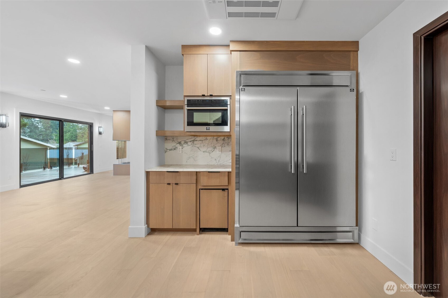 7907 240th Street Southwest Edmonds, WA 98026 - Photo 17 of 36