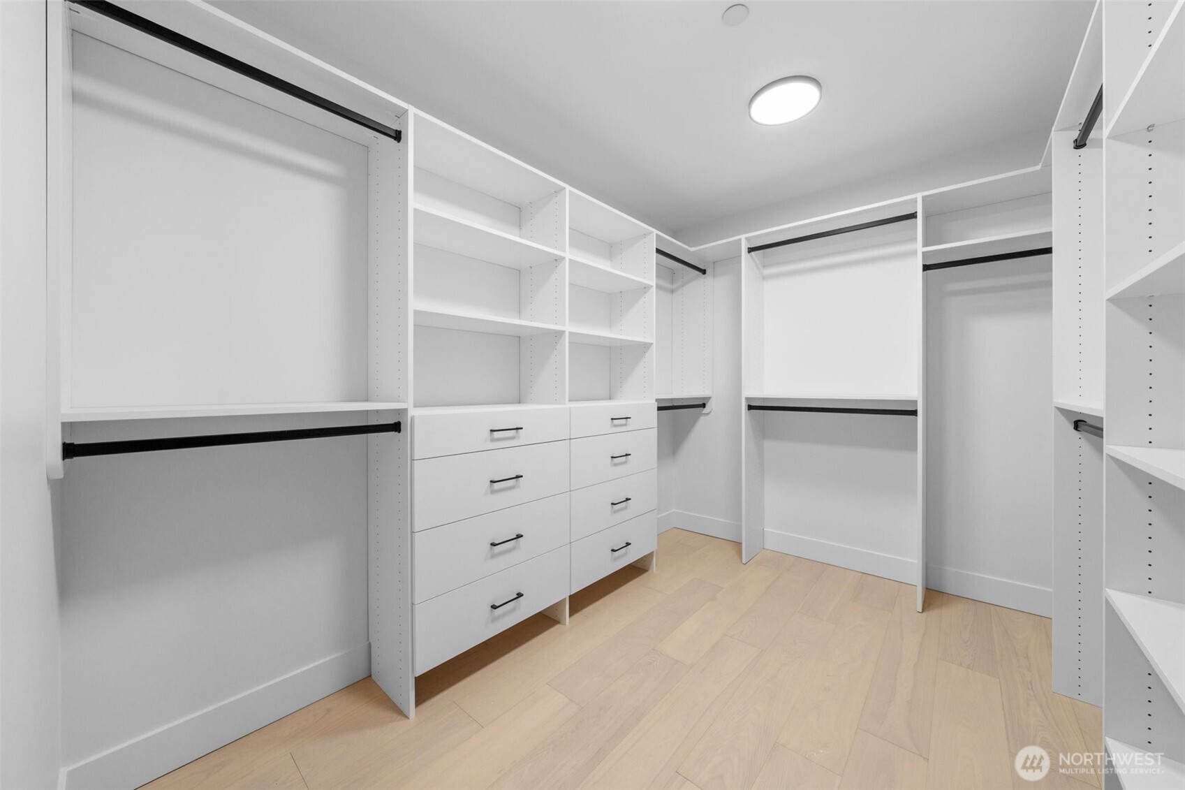 7907 240th Street Southwest Edmonds, WA 98026 - Photo 24 of 36