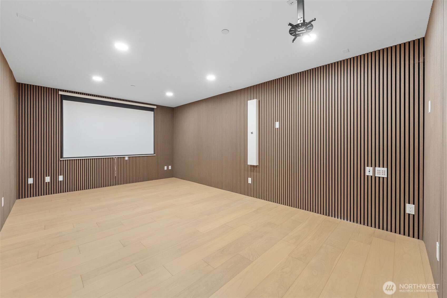 7907 240th Street Southwest Edmonds, WA 98026 - Photo 31 of 36