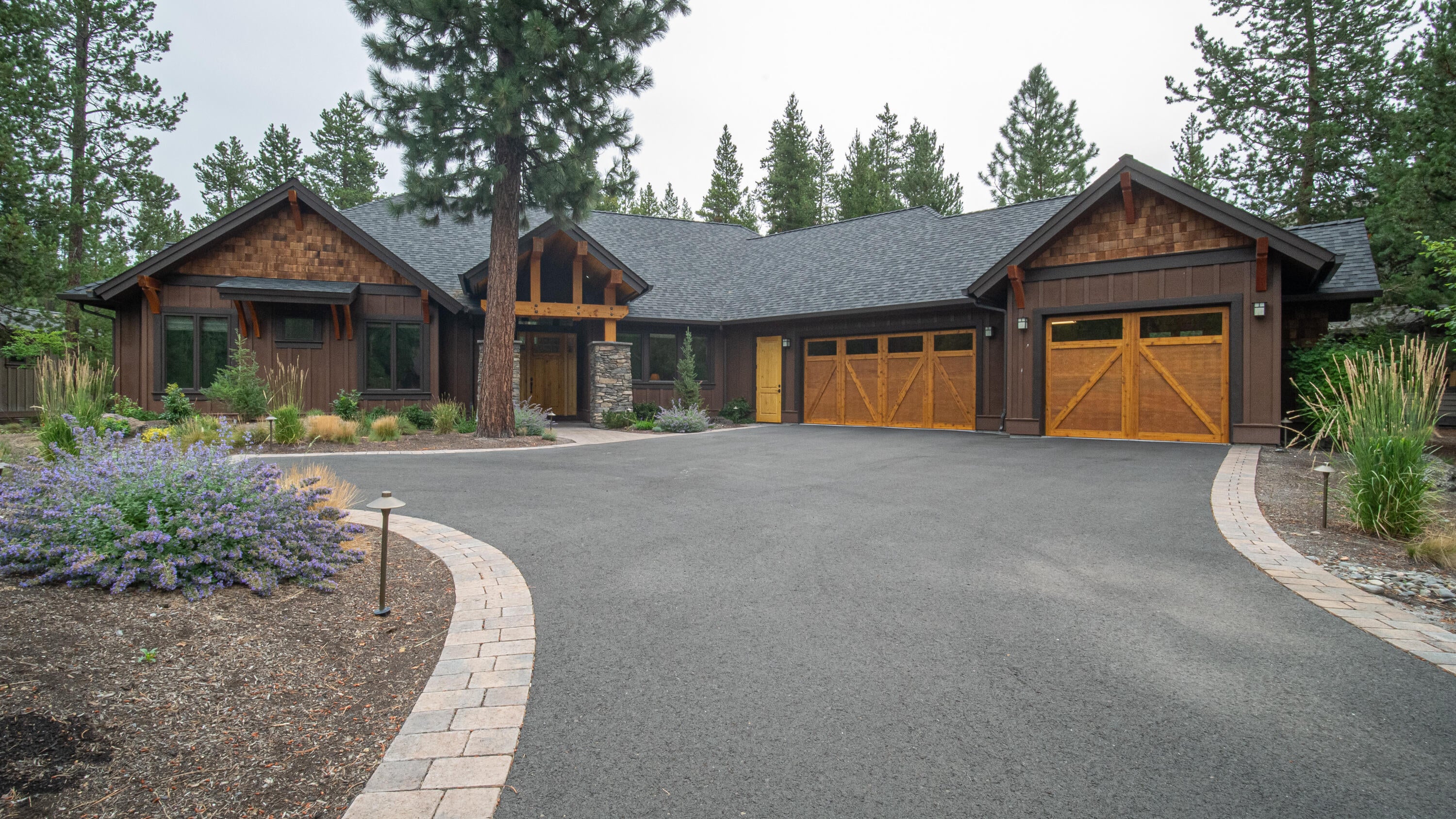 56468 Sunstone Loop Bend, OR 97707 - Photo 1 of 49 P1190242