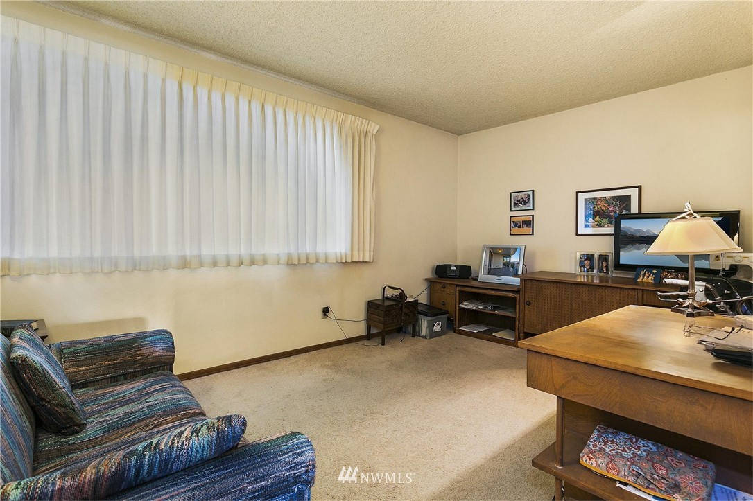 524 Maple Street, Unit 106 Edmonds, WA 98020 - Photo 7 of 10 Gallery Image 7