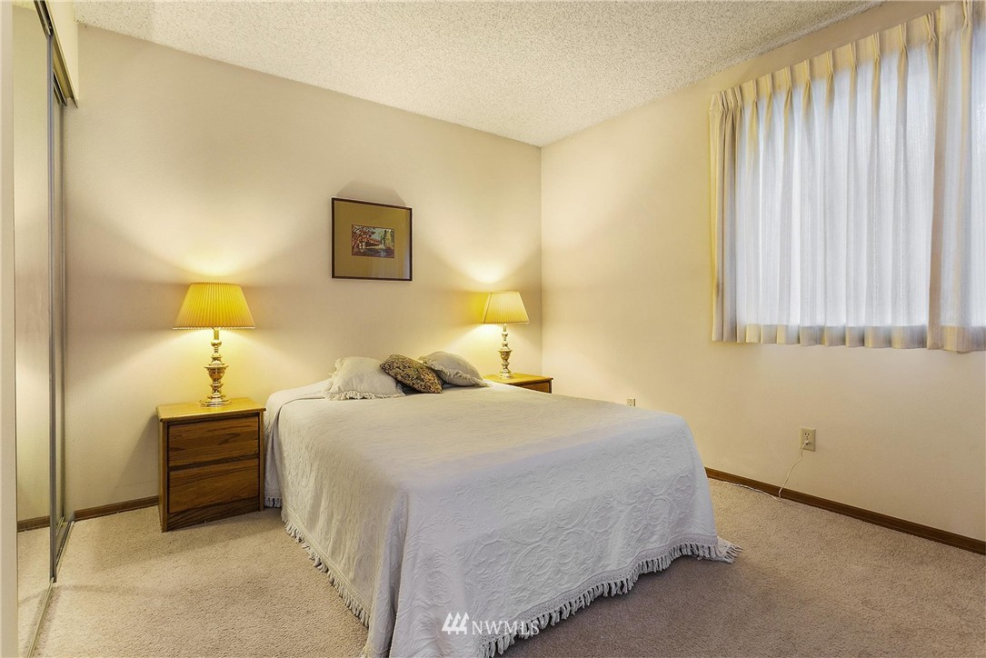 524 Maple Street, Unit 106 Edmonds, WA 98020 - Photo 8 of 10 Gallery Image 8