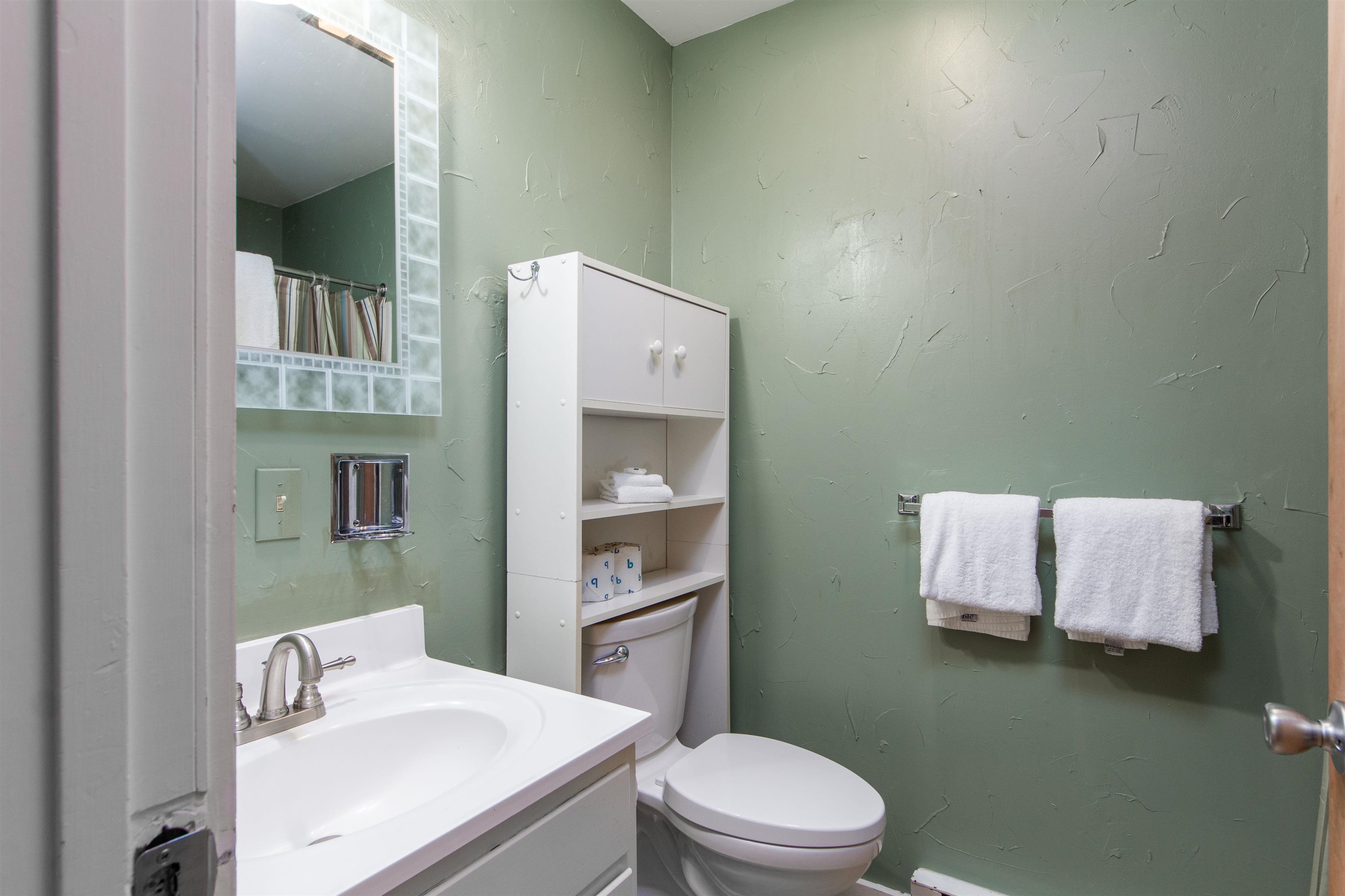 4232 Bolton Valley Access Road, Unit 3D Bolton, VT 05477 - Photo 10 of 23 Gallery Image 10