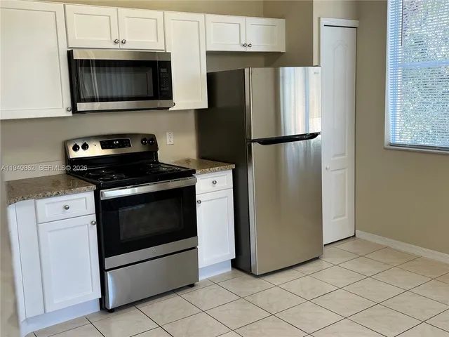$2,500 | 11016 Legacy Drive, Unit 306, Palm Beach Gardens, FL 33410