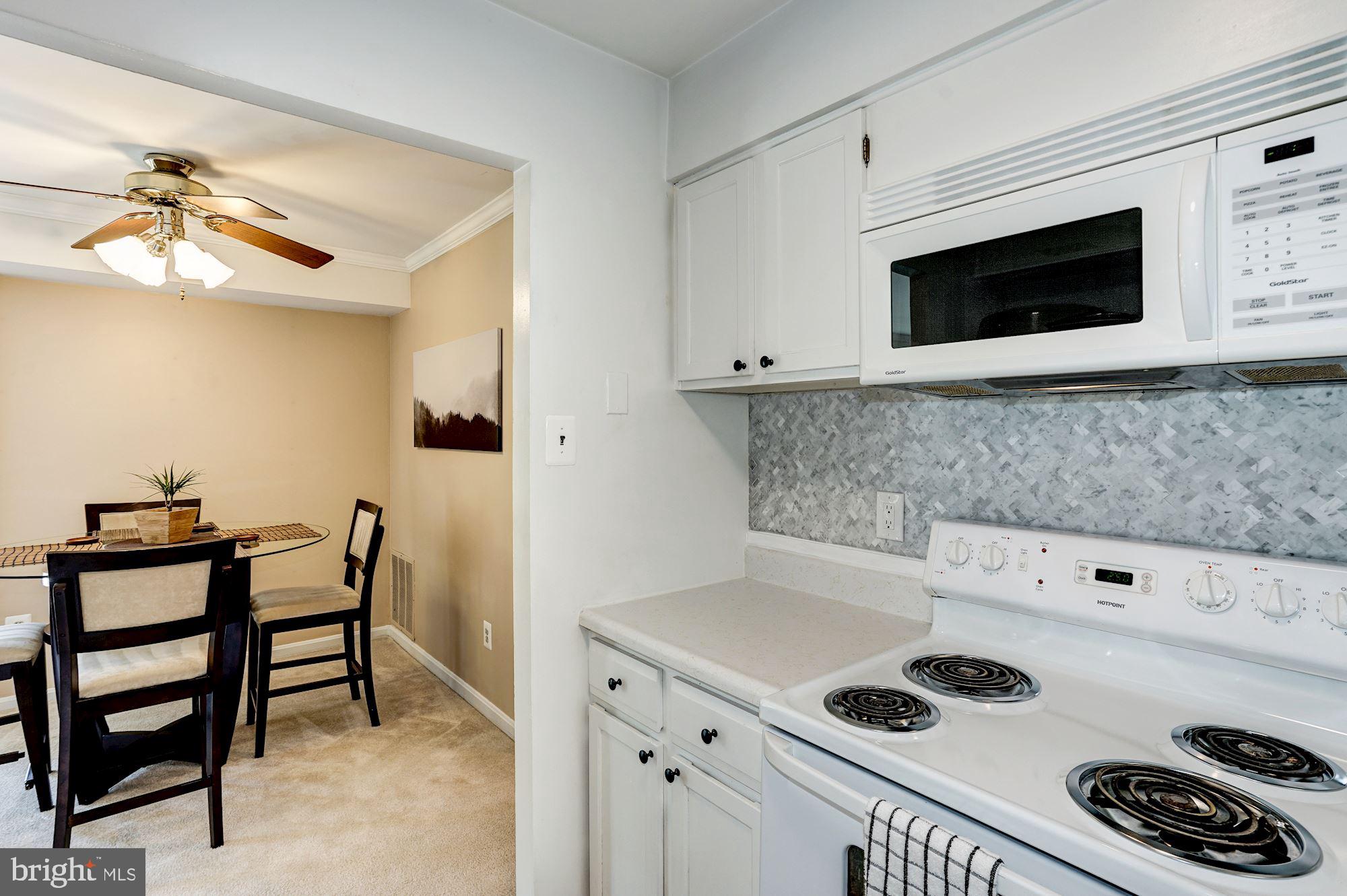 6135 Edsall Road, Unit H Alexandria, VA 22304 - Photo 17 of 30 Kitchen