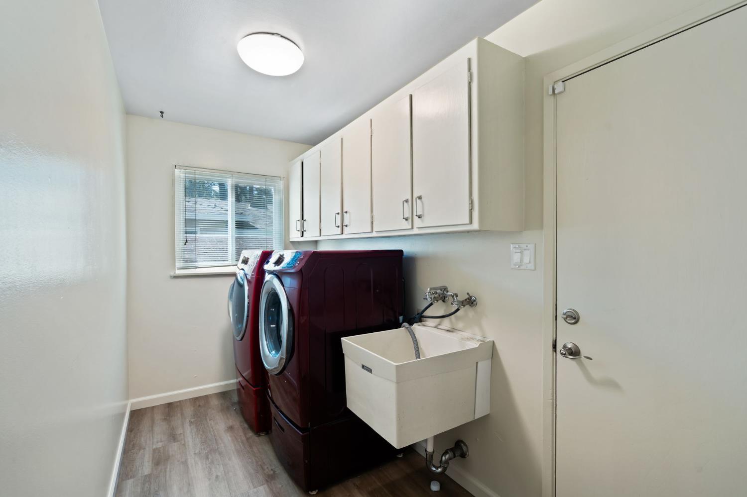 3338 Deodar Street Carmichael, CA 95608 - Photo 21 of 27