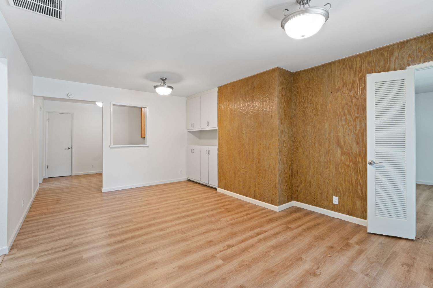 3338 Deodar Street Carmichael, CA 95608 - Photo 9 of 27