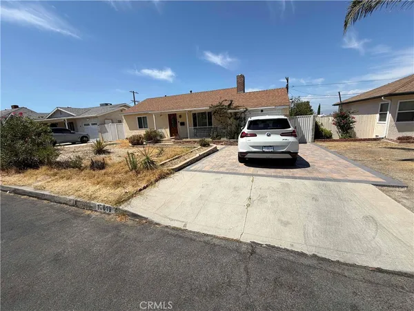 $2,999 | 10619 McClemont Avenue, Tujunga, CA 91042