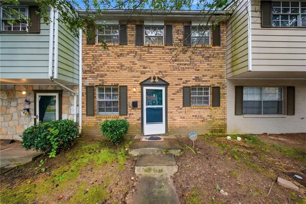 $99,999 | 4701 Flat Shoals Road, Unit 44C, Union City, GA 30291