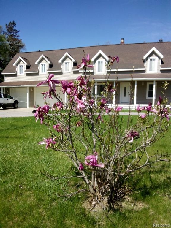 5255 North Seymour Road Flushing, MI 48433 - Photo 1 of 44