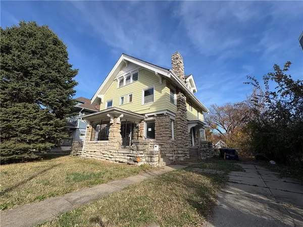$99,000 | 3235 Garfield Avenue, Kansas City, MO 64109