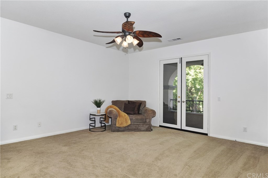 58 Shadowplay Irvine, CA 92620 - Photo 25 of 33