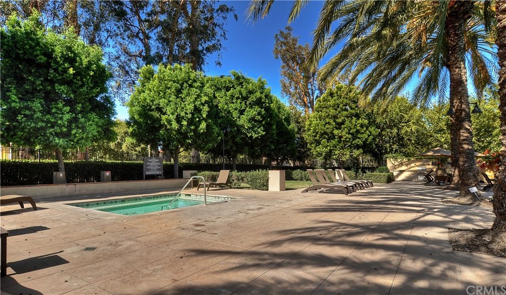 58 Shadowplay Irvine, CA 92620 - Photo 32 of 33