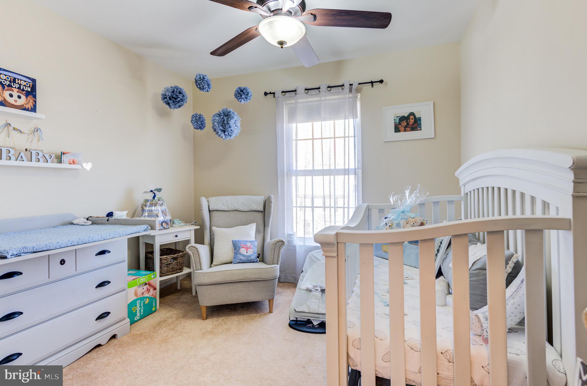 22061 Manning Square Sterling, VA 20166 - Photo 17 of 33