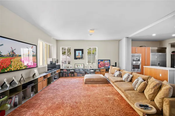 $6,000,000 | 6001 Laguna Path South, Miami Beach, FL 33141