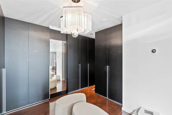 $6,000,000 | 6001 Laguna Path South, Miami Beach, FL 33141