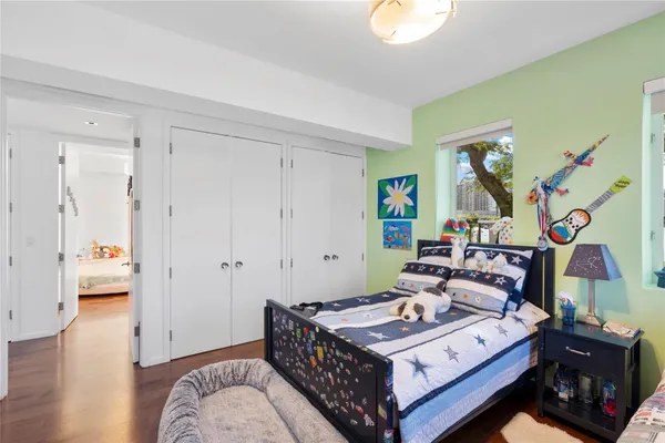 $6,000,000 | 6001 Laguna Path South, Miami Beach, FL 33141