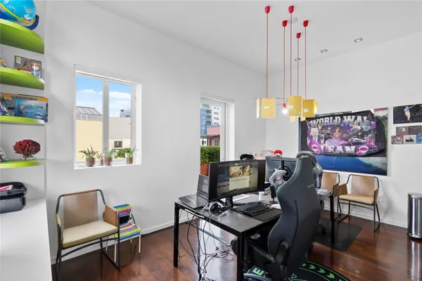 $6,000,000 | 6001 Laguna Path South, Miami Beach, FL 33141