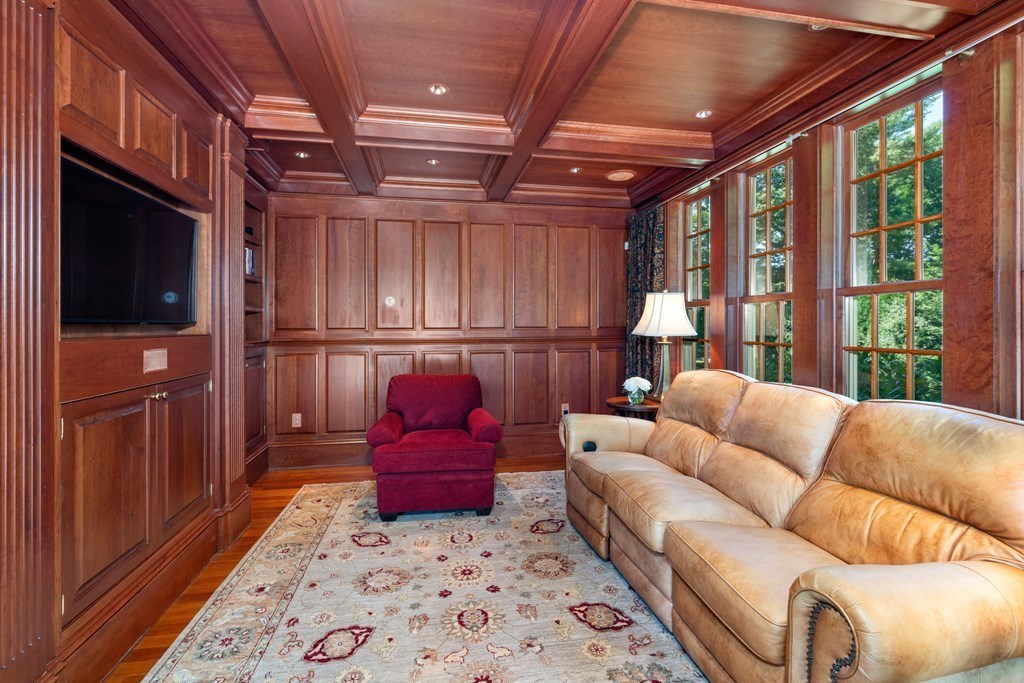 21 Radcliffe Road Weston, MA 02493 - Photo 19 of 42