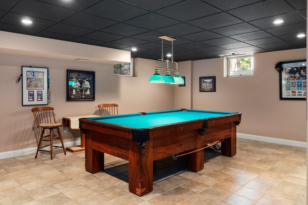 21 Radcliffe Road Weston, MA 02493 - Photo 31 of 42