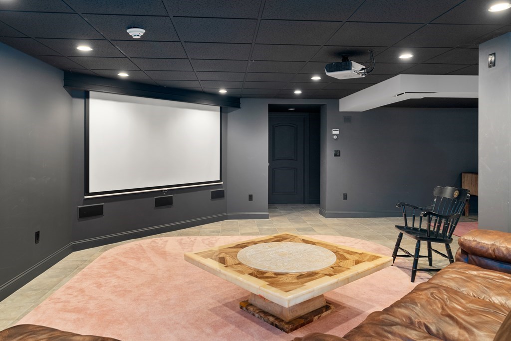 21 Radcliffe Road Weston, MA 02493 - Photo 32 of 42