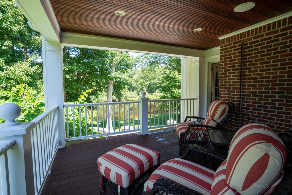 21 Radcliffe Road Weston, MA 02493 - Photo 37 of 42