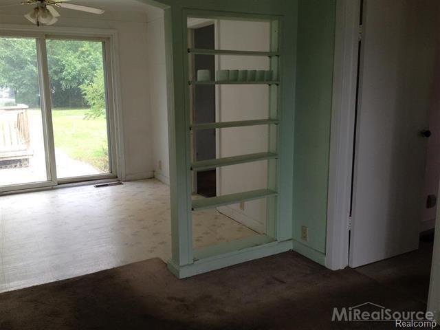 3695 East 9 Mile Road Warren, MI 48091 - Photo 7 of 12 7.JPG