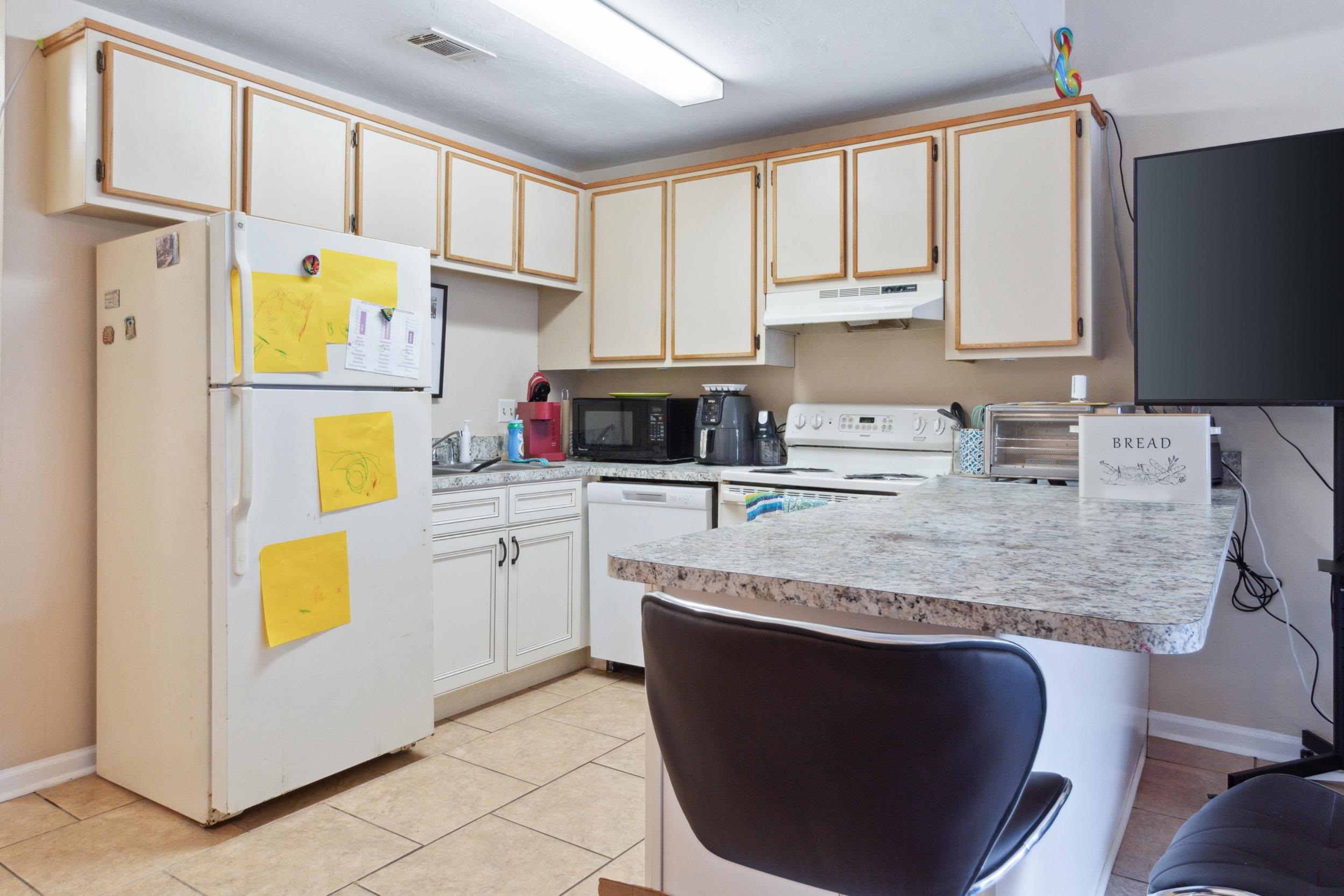 1181 Ocala Road Tallahassee, FL 32304 - Photo 11 of 16