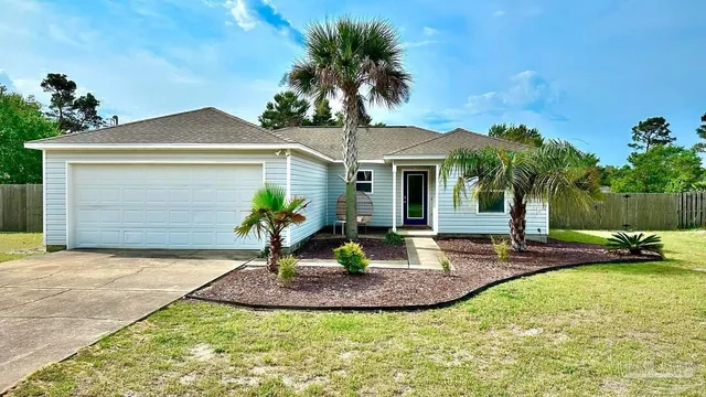 $2,750 | 8625 El Paseo Street, Navarre, FL 32566