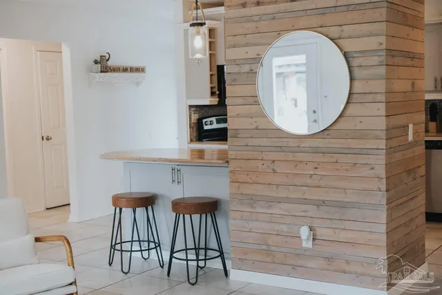 $2,750 | 8625 El Paseo Street, Navarre, FL 32566