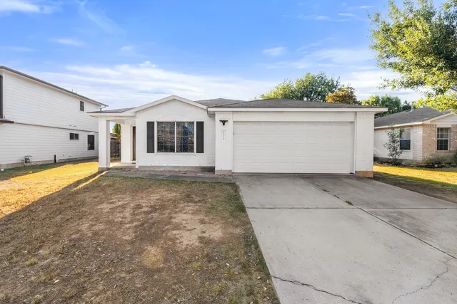 $289,000 | 222 Bryant Drive, Bastrop, TX 78602