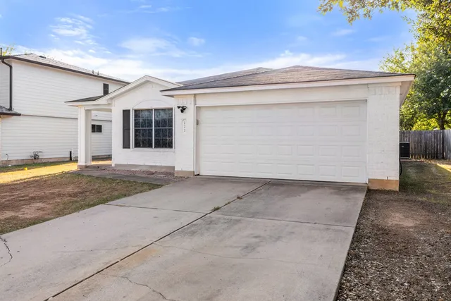 $289,000 | 222 Bryant Drive, Bastrop, TX 78602