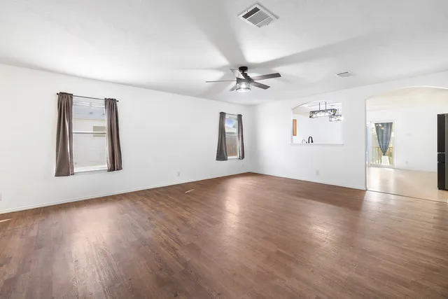 $289,000 | 222 Bryant Drive, Bastrop, TX 78602