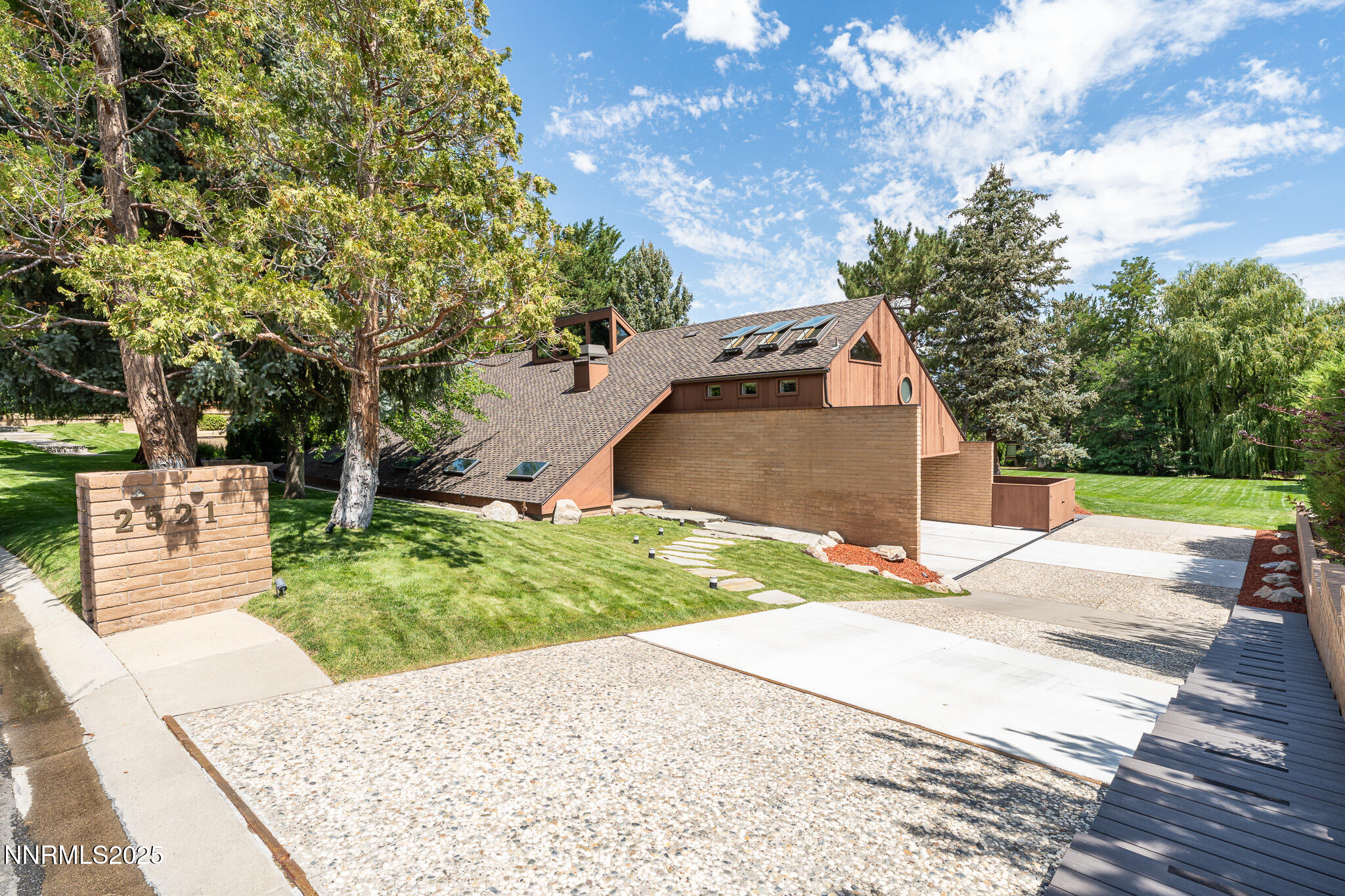 2521 Lake Ridge Shores Circle Reno, NV 89519 - Photo 4 of 54 a view of a backyard of the house