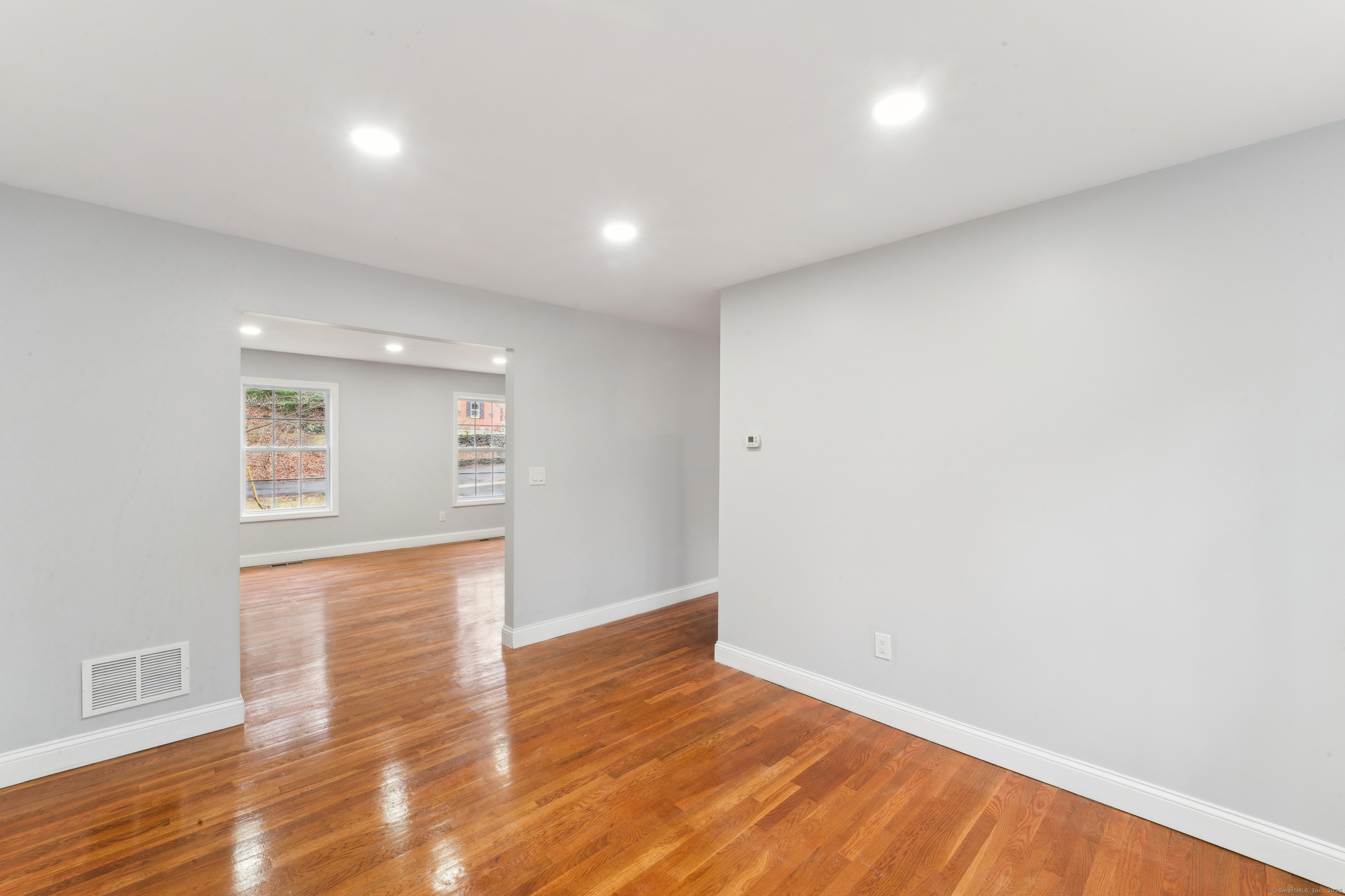 11 Priscilla Road West Haven, CT 06516 - Photo 31 of 40