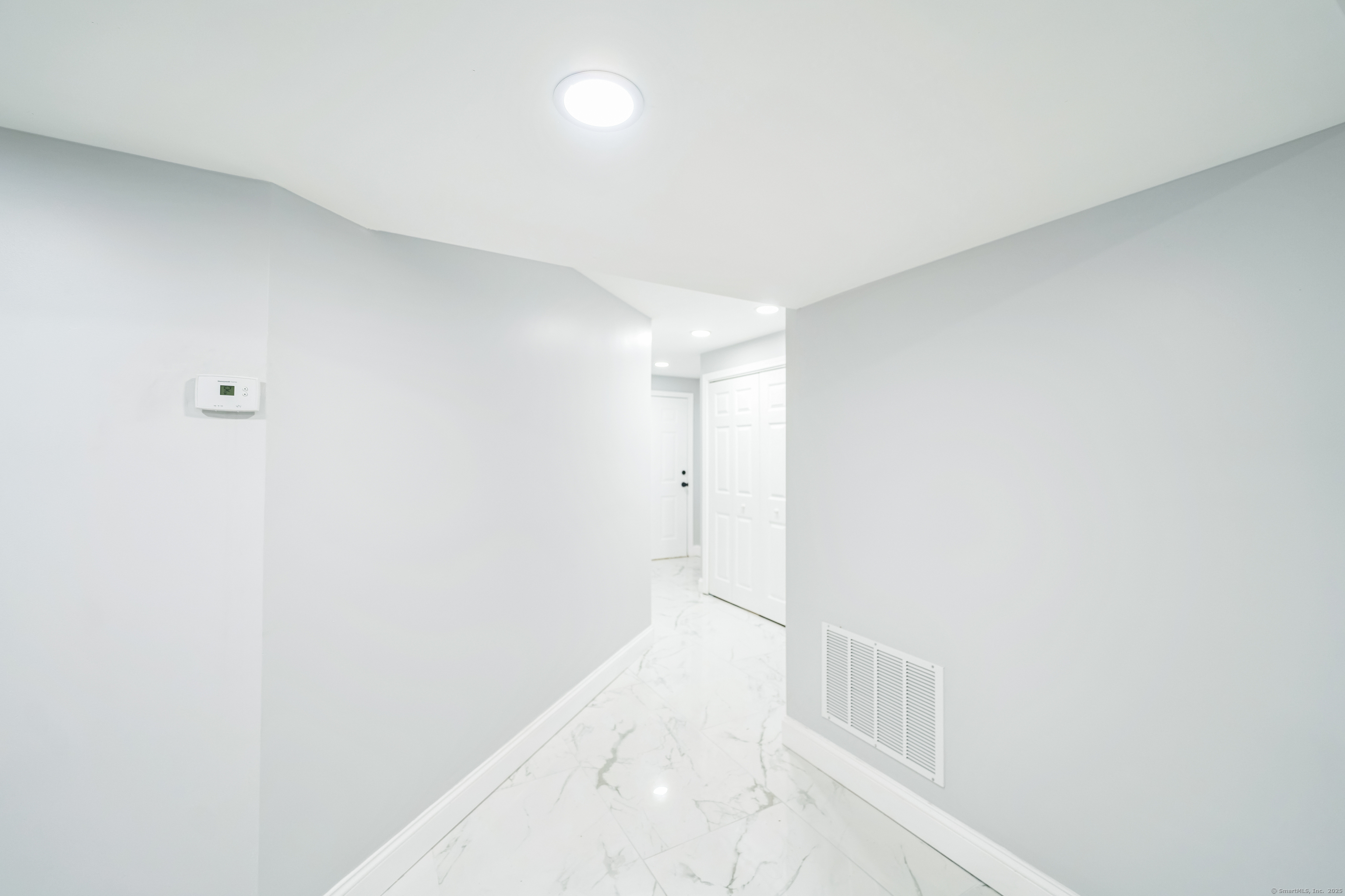 11 Priscilla Road West Haven, CT 06516 - Photo 35 of 40