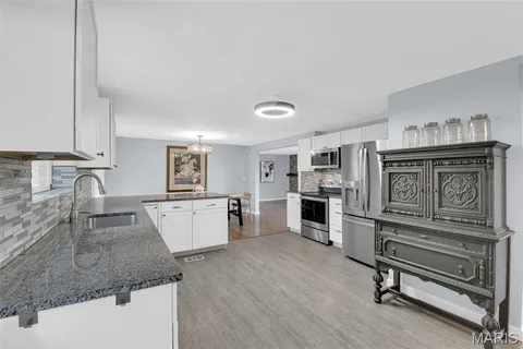 $649,000 | 1336 Pond Road, Wildwood, MO 63038