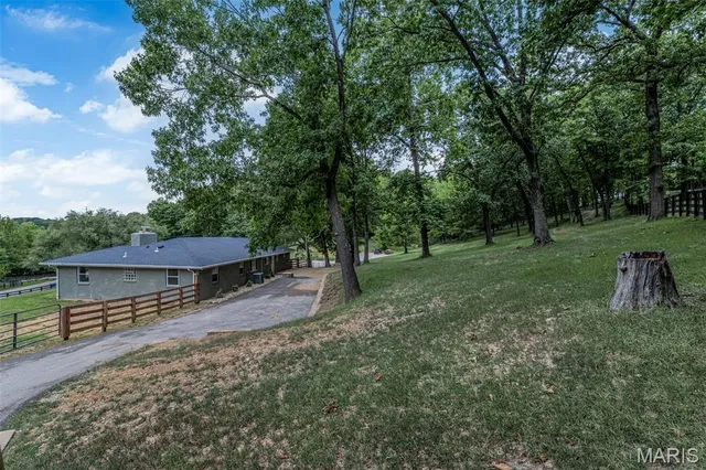 $649,000 | 1336 Pond Road, Wildwood, MO 63038