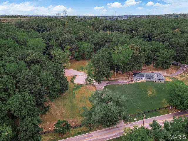 $649,000 | 1336 Pond Road, Wildwood, MO 63038