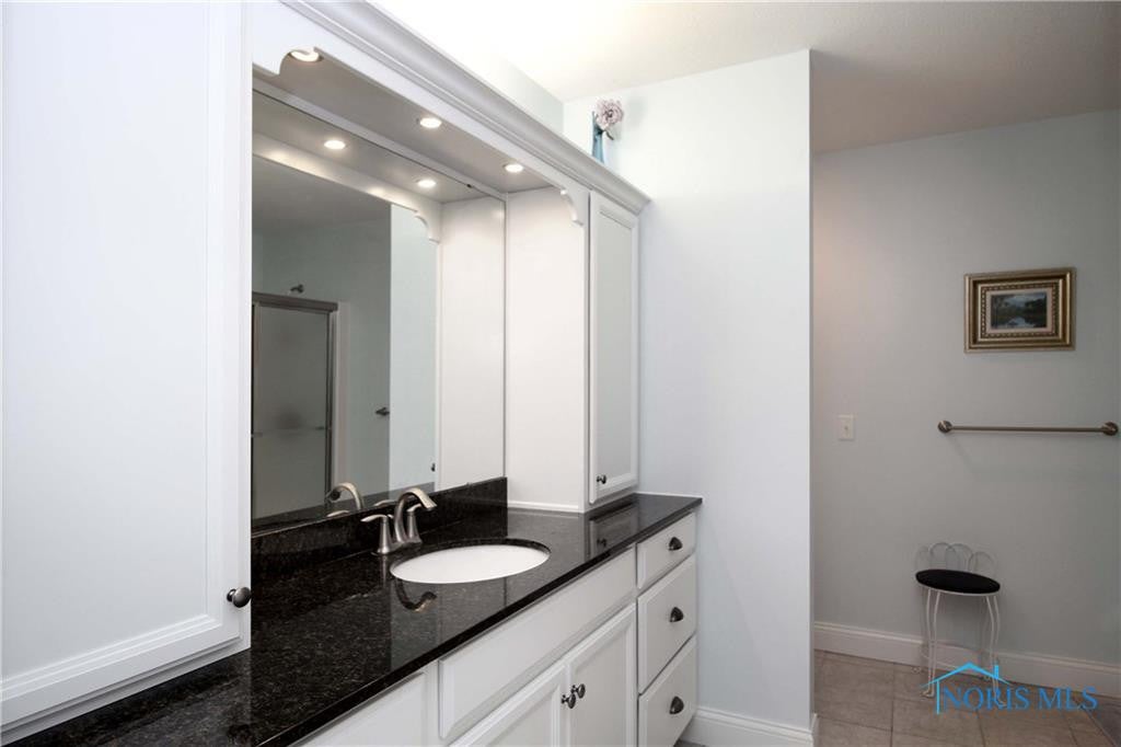 8208 Farnsworth Road Waterville, OH 43566 - Photo 19 of 35 Gallery Image 19