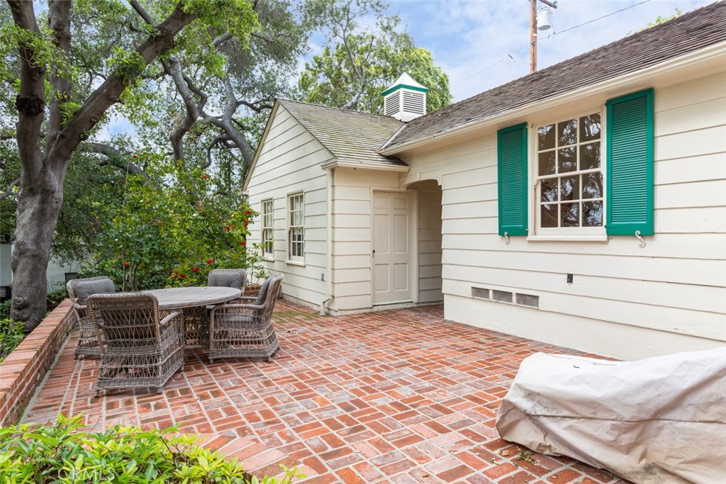 2435 Ridgeway Road San Marino, CA 91108 - Photo 32 of 38 a view of backyard with a patio