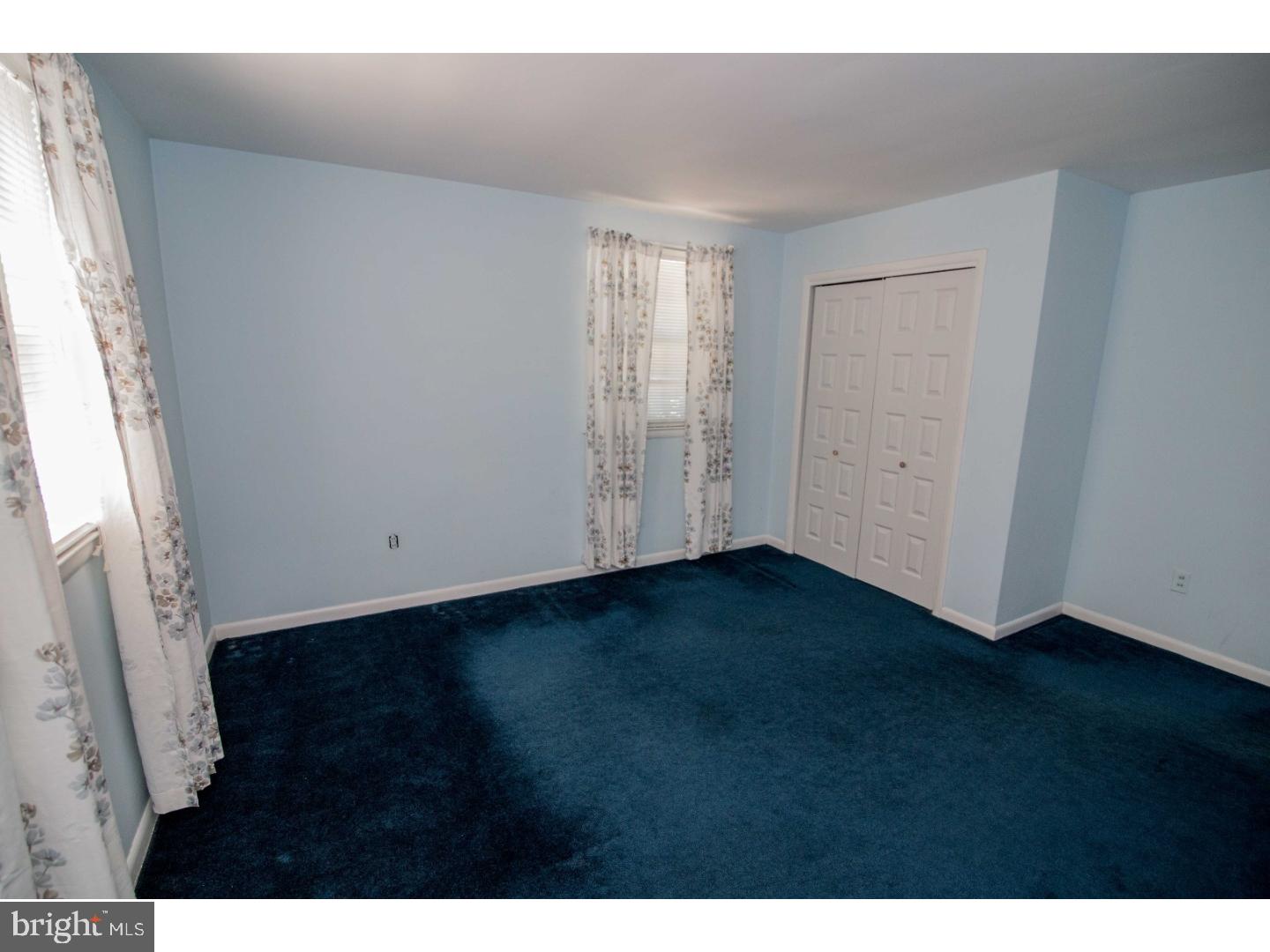 484 Kerr Lane Springfield, PA 19064 - Photo 16 of 25 Bedroom 3