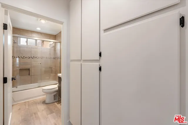 $669,000 | 2721 2nd Street, Unit 211, Santa Monica, CA 90405