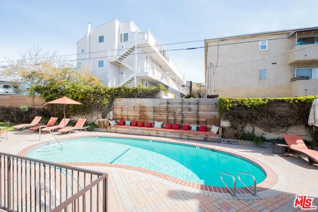 $669,000 | 2721 2nd Street, Unit 211, Santa Monica, CA 90405