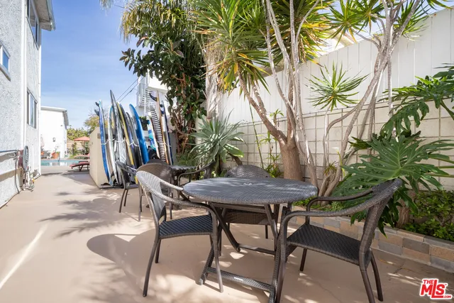 $669,000 | 2721 2nd Street, Unit 211, Santa Monica, CA 90405