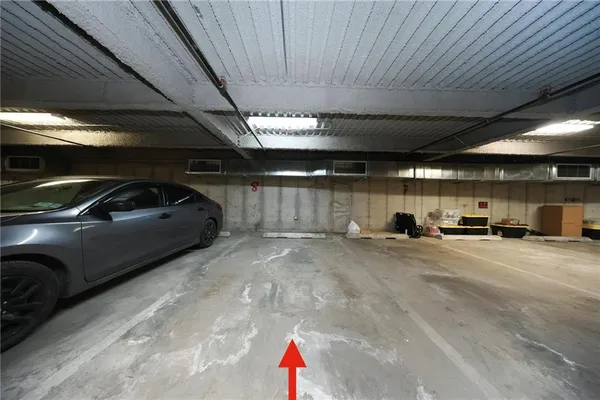 $779,000 | 7516 Bay Parkway, Unit 4E | Bensonhurst
